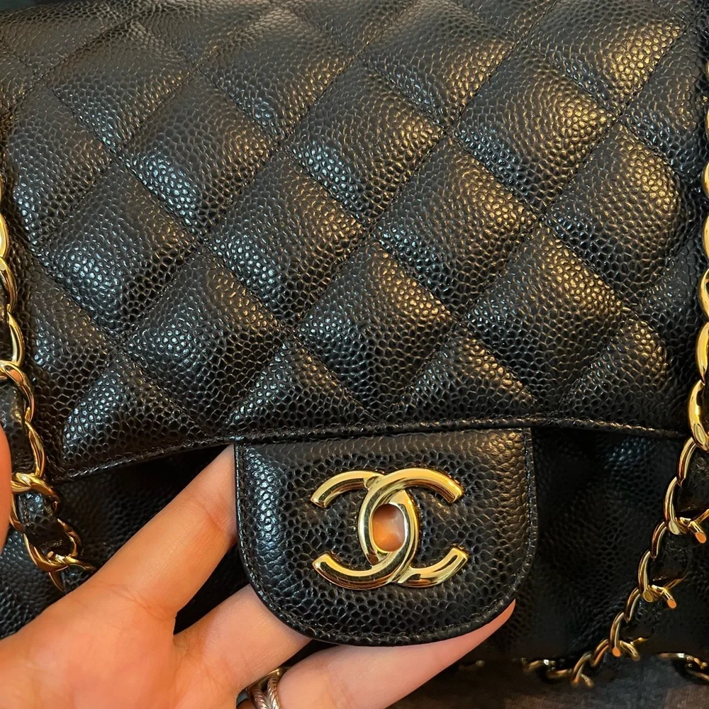 SOLD OFF POSHMARK
Chanel Jumbo Double Flap Bag Gold Hardware - Picture 8 of 16